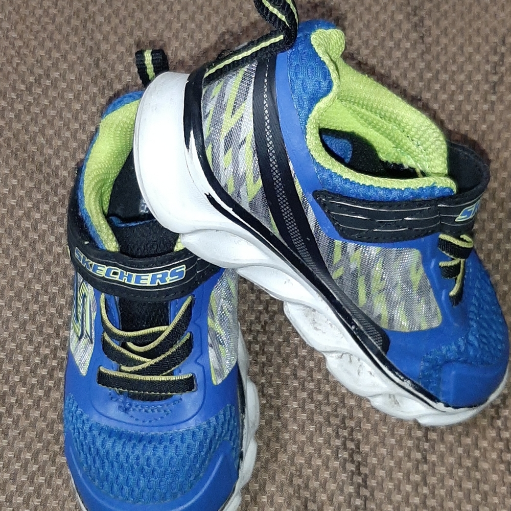 SKECHERS  light Shoes